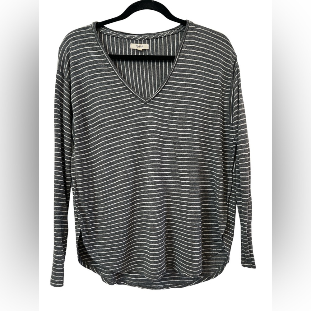Madewell Gray and White Striped Long Sleeve V-Neck Tee